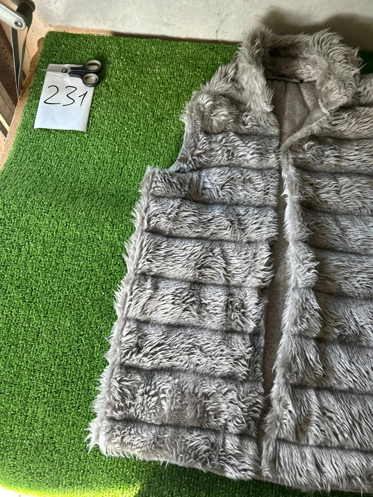 Gilet zonder mouwen met nepbont Lala Pacha maat 38 – photo 3
